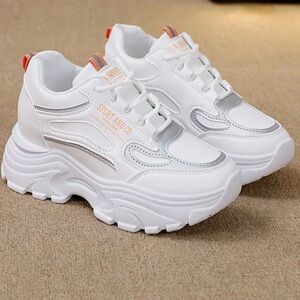 Woman Chunky White Sneakers Fashion Trending